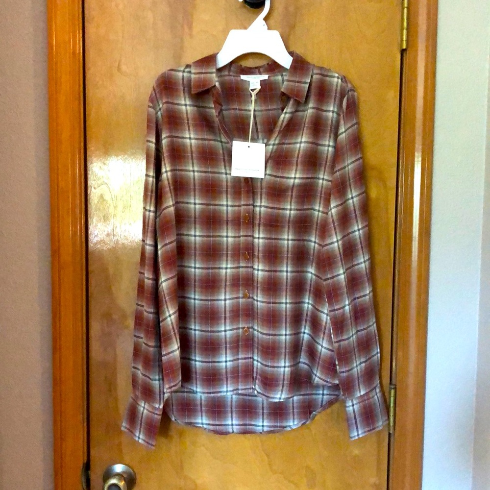 Women’s XS long sleeve plaid very soft beach lunch lounge collection shirt